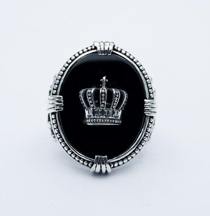 SILVERBONE - QUEEN RING